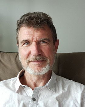 male toronto Psychotherapist