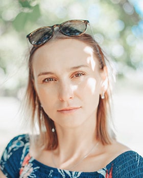 picture of woman Clinical Psychotherapist